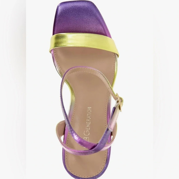 BCBGENERATION
Women's Cadence Metallic Sandals In Ombre Sz 7 - Picture 3 of 12